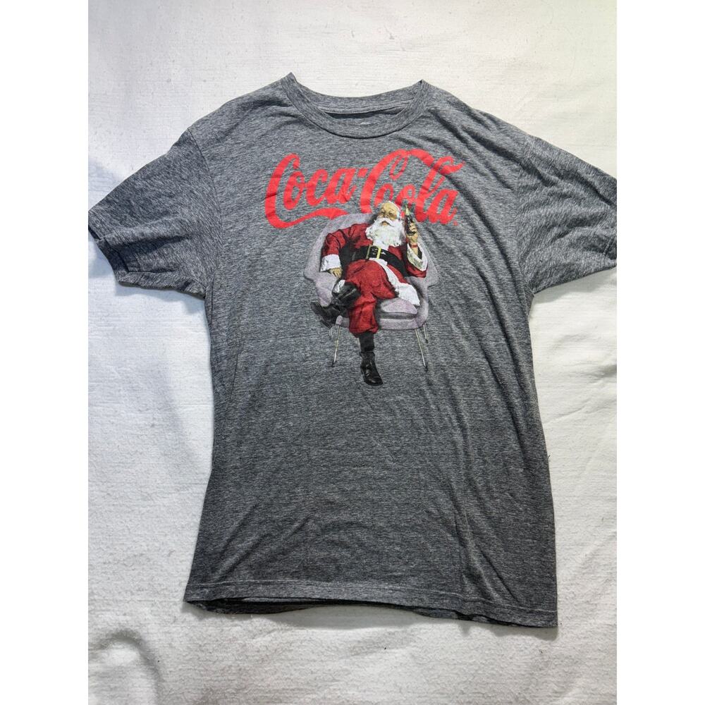 Official Coca-Cola Santa Claus Christmas Graphic T-Shirt (Size Medium)